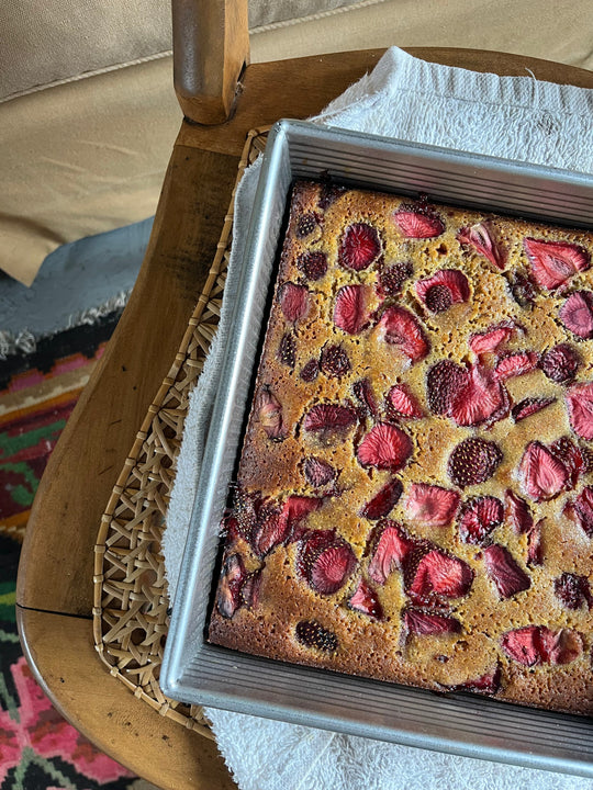 PLOUGHGATE RECIPE: STRAWBERRY POLENTA BUTTERMILK CAKE
